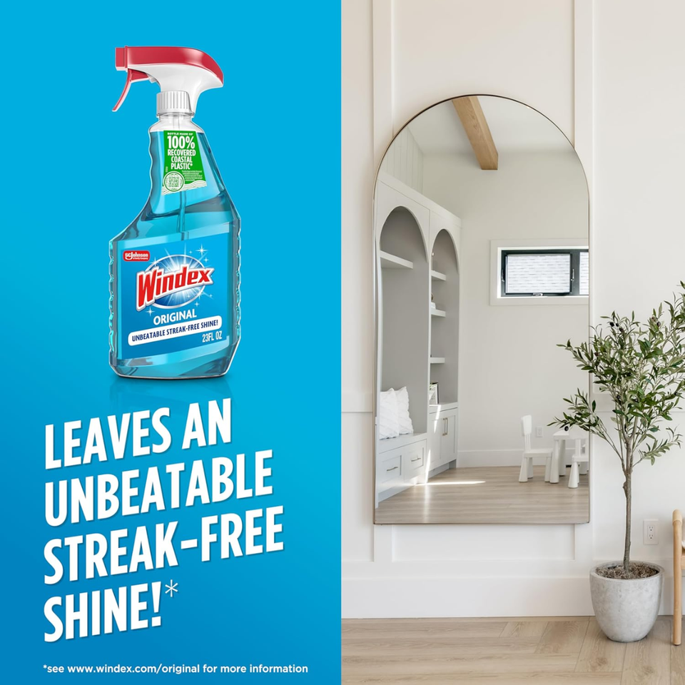 Windex Original Glass Cleaner Spray, Streak-Free Shine, 680 ml Bottle Made with 100% Ocean Bound Plastic